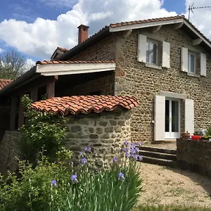 Pierre De Lune Bed and breakfast