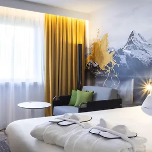 Novotel Centre Atria Hotel